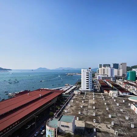 The Shore By Hf Suites Kota Kinabalu Exterior photo